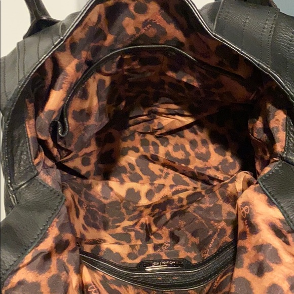 B. Makowsky handbag - Picture 4 of 8